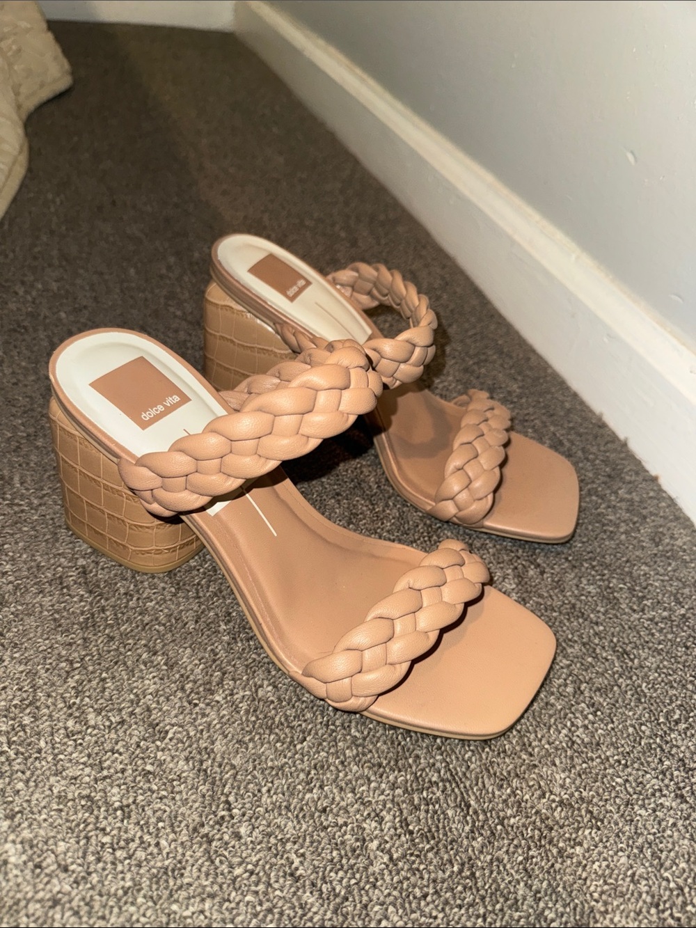 NWOT Dolce Vita Tan Braided Block Heel Sandals